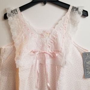 Komar Vintage Nightgown Pink Polkadots